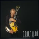 08-09-1999 Jan Akkerman at studio in Amsterdam © Govert de Roos/Connu